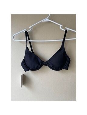 Andie the Sicily Top in Black Size XS